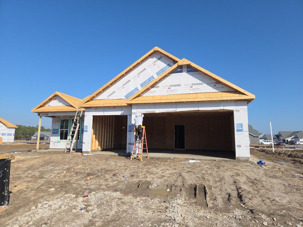 2040 Woodrush Loop, Little River, SC 29566