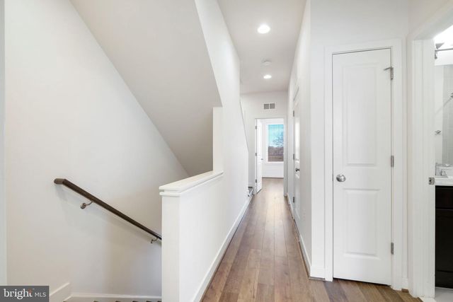 16560 CRABBS BRANCH WAY, Rockville, MD 20855