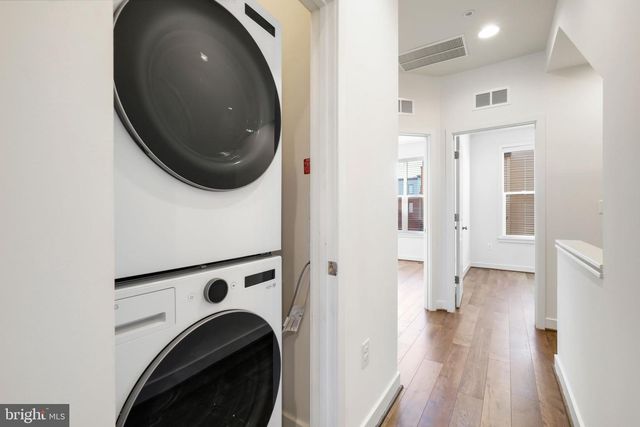 16560 CRABBS BRANCH WAY, Rockville, MD 20855