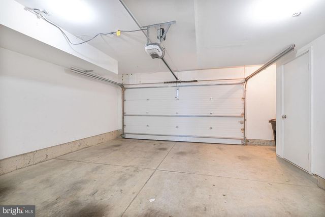 16560 CRABBS BRANCH WAY, Rockville, MD 20855