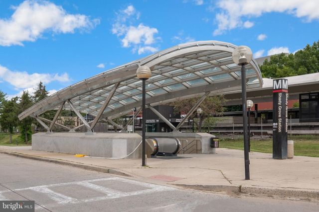 16560 CRABBS BRANCH WAY, Rockville, MD 20855