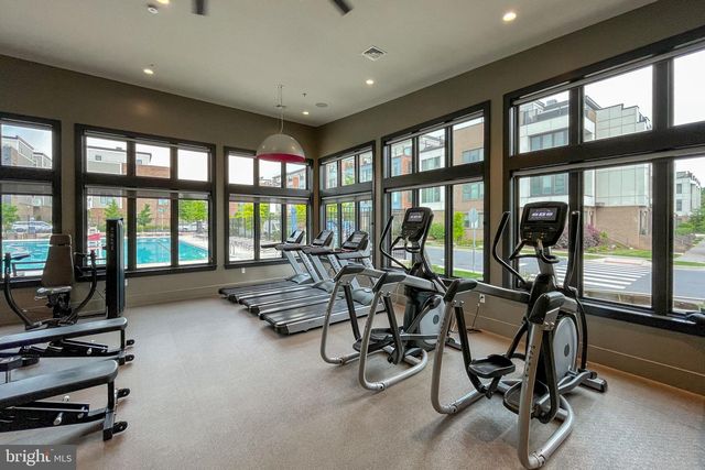 16560 CRABBS BRANCH WAY, Rockville, MD 20855