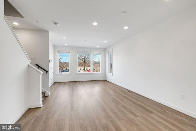 16560 CRABBS BRANCH WAY, Rockville, MD 20855