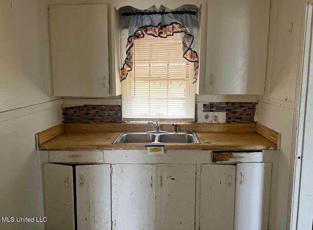 1939 Belvedere Drive, Jackson, MS 39204