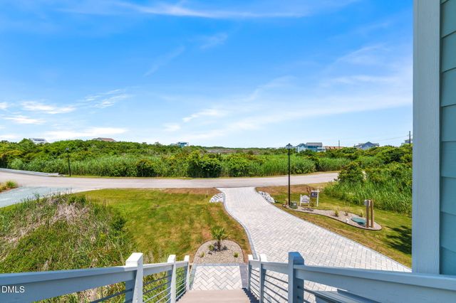 6 Cape Lane, North Topsail Beach, NC 28460