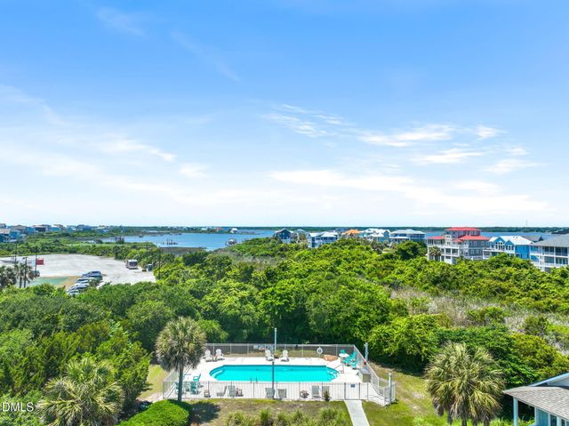 6 Cape Lane, North Topsail Beach, NC 28460