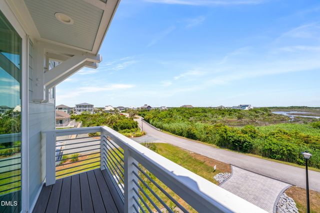 6 Cape Lane, North Topsail Beach, NC 28460