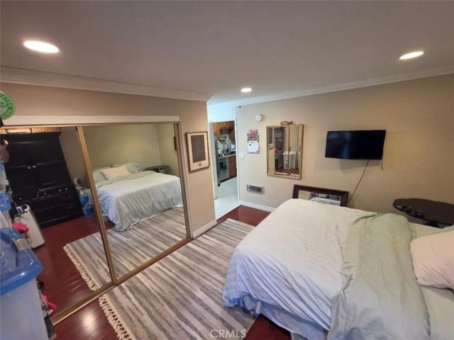 1010 W Macarthur Boulevard 77, Santa Ana, CA 92707