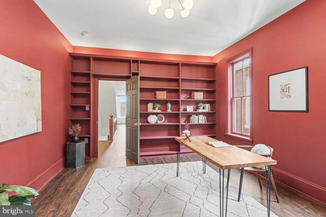 233 BOAS ST, Harrisburg, PA 17102