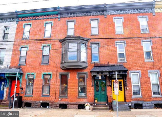 233 BOAS ST, Harrisburg, PA 17102