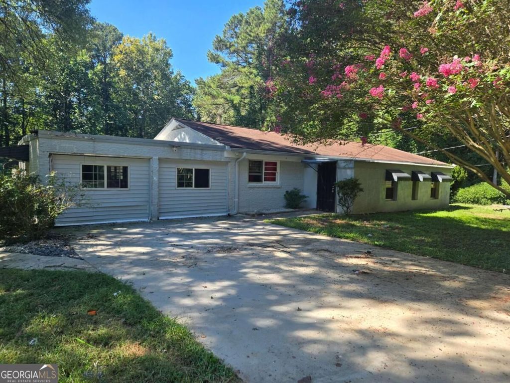 4431 Janice Drive, College Park, GA 30337 — exterior
