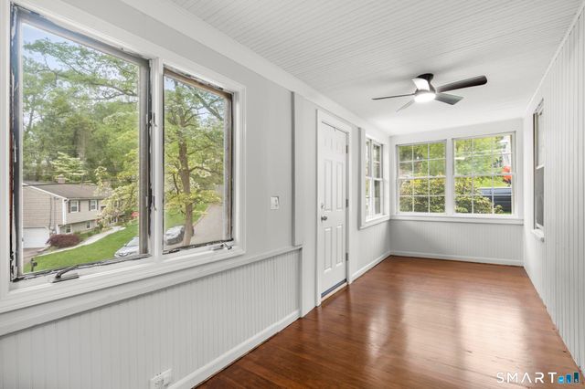 60 Shinnacock Trail, Shelton, CT 06484