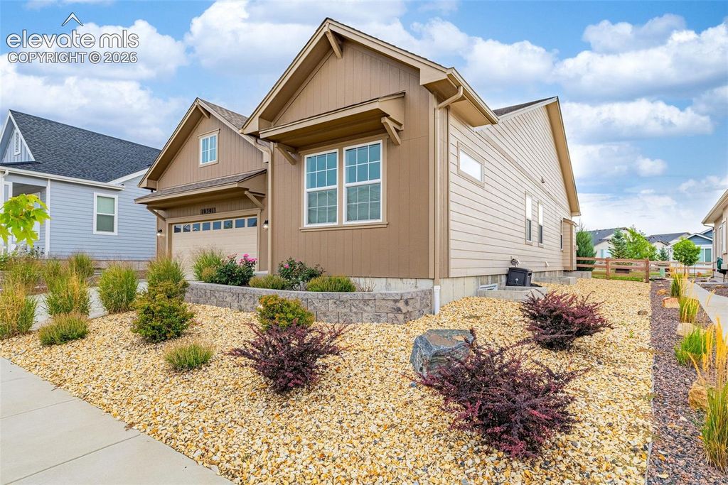 10301 Sharon Springs Drive, Colorado Springs, CO 80924 — photo 3