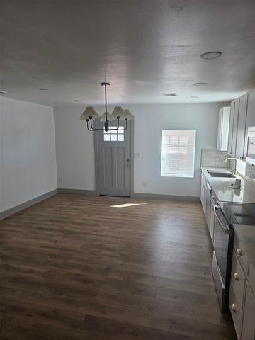 1219 NW Williams Ave, Lawton, OK 73507
