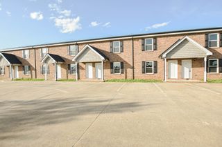 1030 W Creek Coyote Trl Apt G, Clarksville, TN 37042