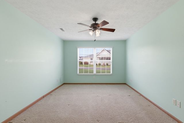 699 Scott Dr, Ontario, OH 44906