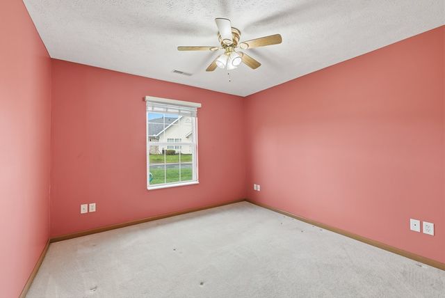 699 Scott Dr, Ontario, OH 44906