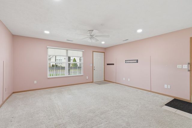 699 Scott Dr, Ontario, OH 44906