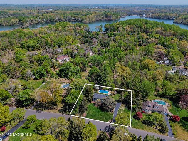 61 Woodhollow Road, Colts Neck, NJ 07722