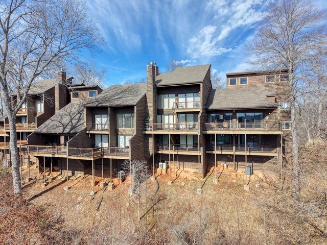 500 Marina Road, Murphy, NC 28906