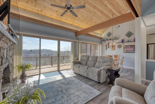 500 Marina Road, Murphy, NC 28906