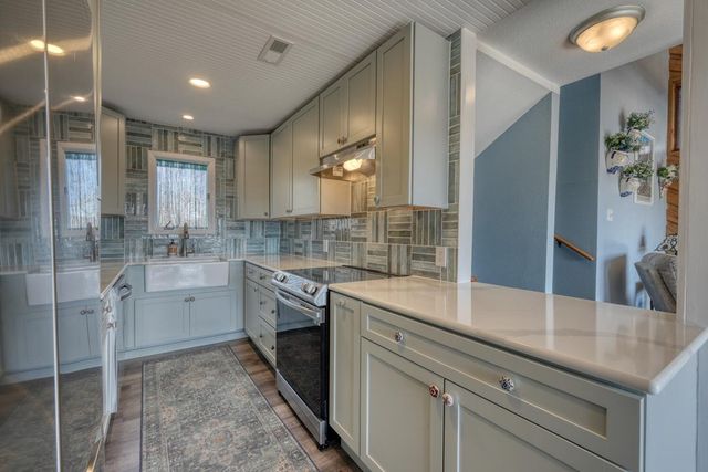 500 Marina Road, Murphy, NC 28906