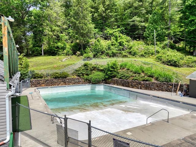 500 Marina Road, Murphy, NC 28906