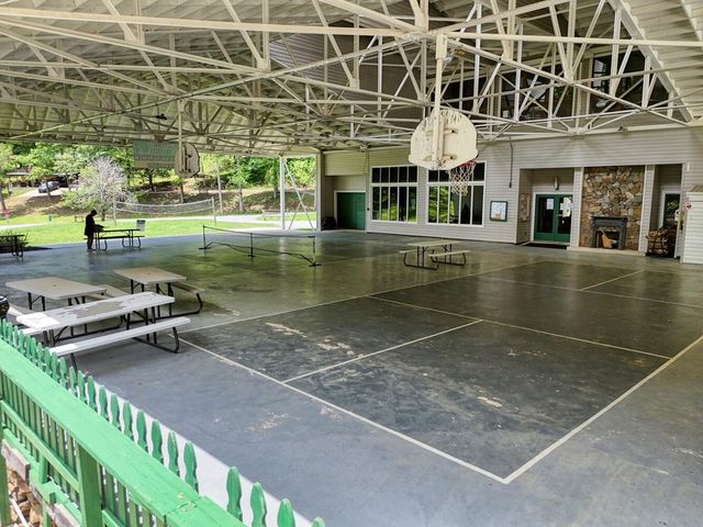 500 Marina Road, Murphy, NC 28906