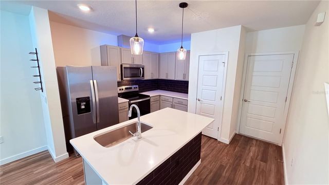 77 MYRTLE STREET, Longwood, FL 32750