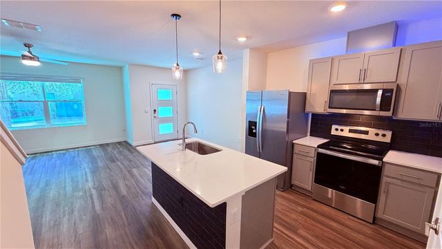 77 MYRTLE STREET, Longwood, FL 32750