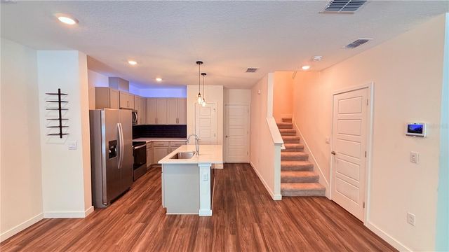 77 MYRTLE STREET, Longwood, FL 32750