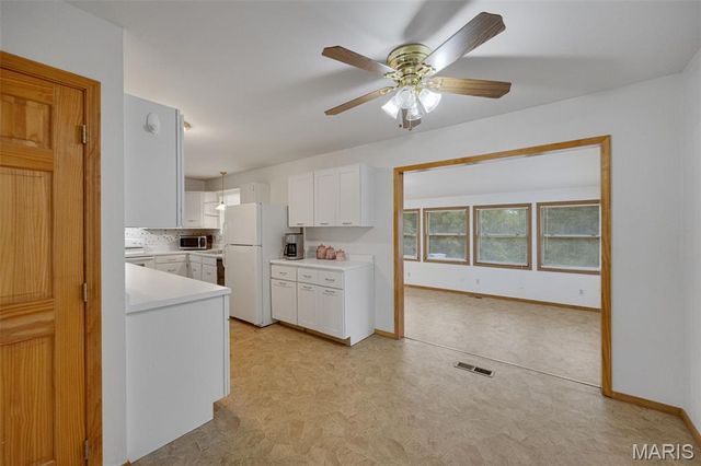 702 S School, Desloge, MO 63601