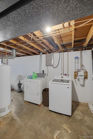 702 S School, Desloge, MO 63601
