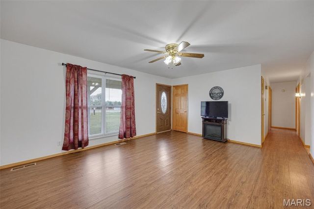 702 S School, Desloge, MO 63601