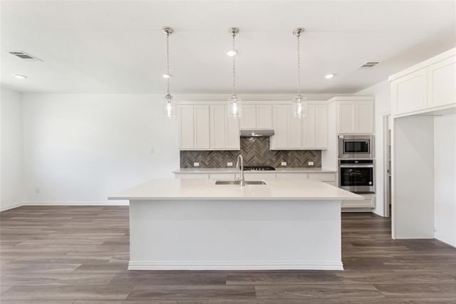 1732 Everglades Drive, Forney, TX 75126