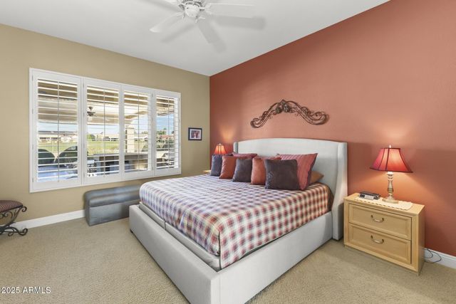 18526 N LAGUNA AZUL Court, Surprise, AZ 85374