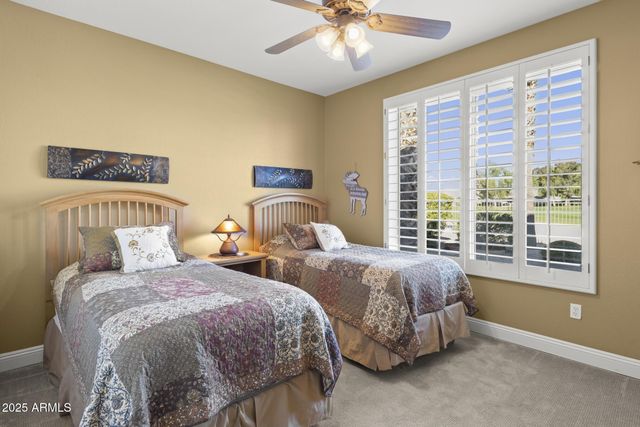 18526 N LAGUNA AZUL Court, Surprise, AZ 85374