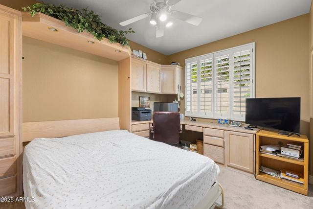 18526 N LAGUNA AZUL Court, Surprise, AZ 85374