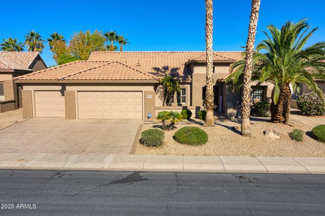 18526 N LAGUNA AZUL Court, Surprise, AZ 85374