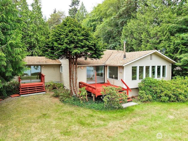 261 Verner Avenue, Port Ludlow, WA 98365