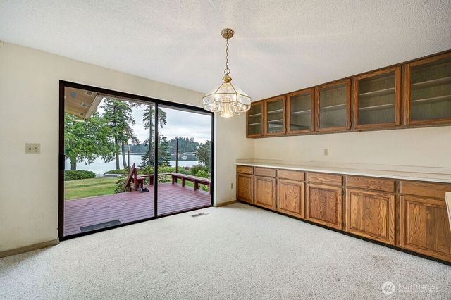 261 Verner Avenue, Port Ludlow, WA 98365