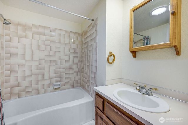 261 Verner Avenue, Port Ludlow, WA 98365