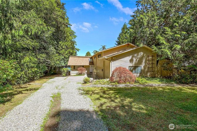 261 Verner Avenue, Port Ludlow, WA 98365