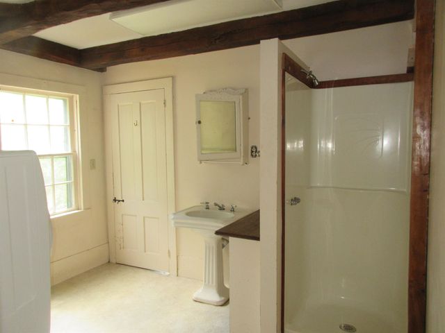80 Winchester Road, Richmond, NH 03470