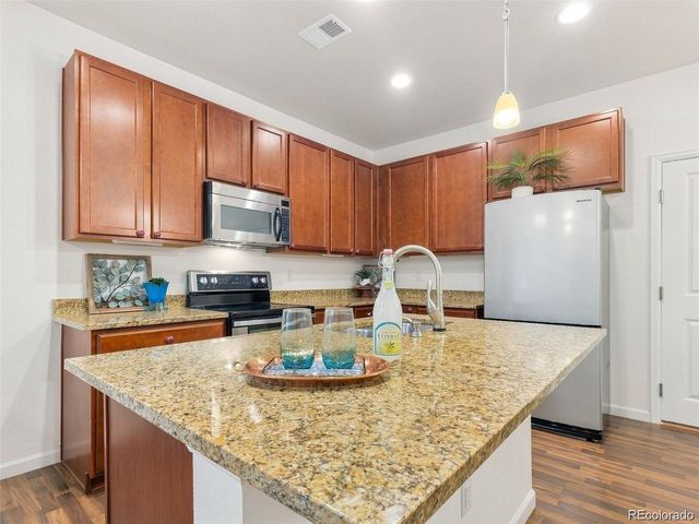 15526 W 64th Loop D, Arvada, CO 80007