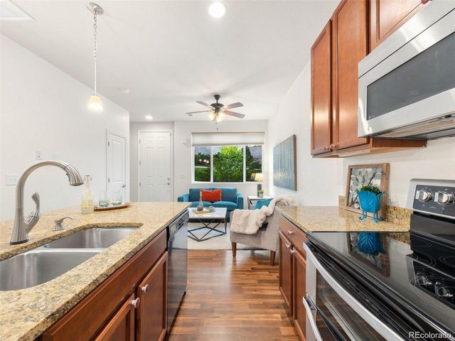15526 W 64th Loop D, Arvada, CO 80007