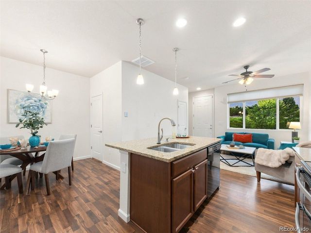 15526 W 64th Loop D, Arvada, CO 80007