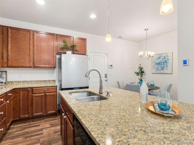 15526 W 64th Loop D, Arvada, CO 80007