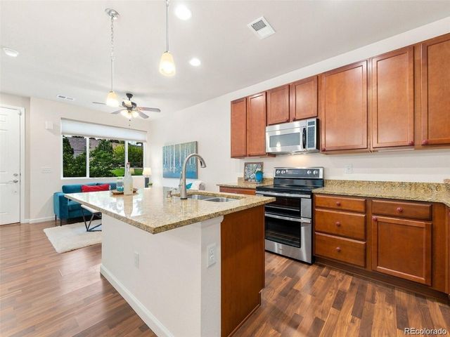 15526 W 64th Loop D, Arvada, CO 80007