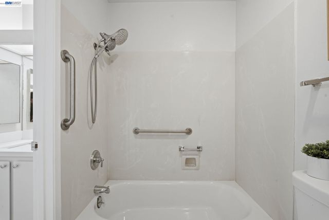 2101 Shoreline Dr 299, Alameda, CA 94501